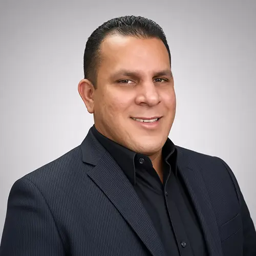 Picture of Richard Estrada